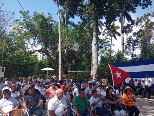 Campismo popular, 43 años junto a la familia cubana  