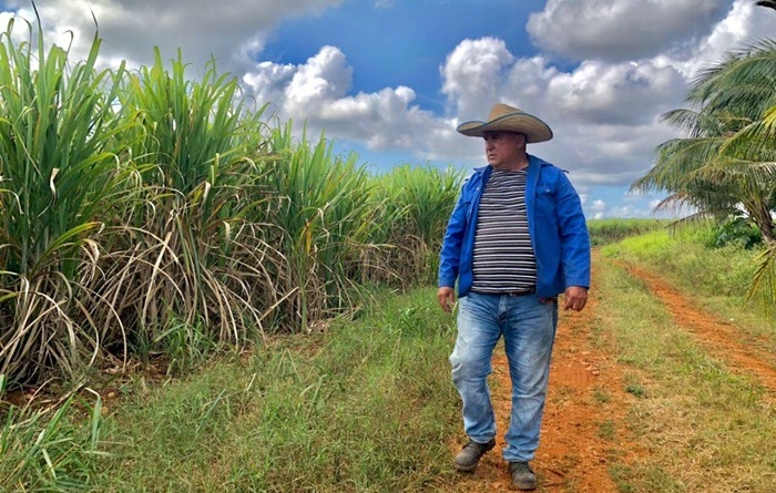 Israel Martín Montero: un hombre de los campos de Cuba +(Fotos y video)