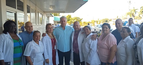 Presidente cubano visita municipio artemiseño Mariel