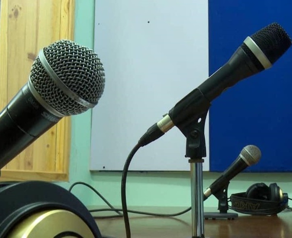 La fortaleza de la radio +(Fotos)
