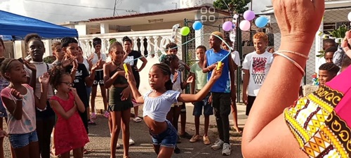 Proyecto comunitario En Amor Arte se suma a las actividades por el verano 2025