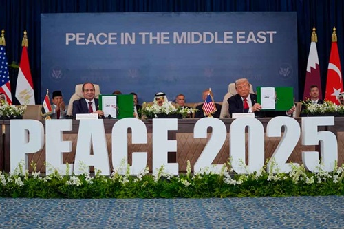 Garantes firman plan de paz para Gaza durante cumbre en Egipto