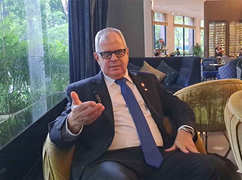 Visita a Vietnam de presidente Parlamento cubano colmó expectativas