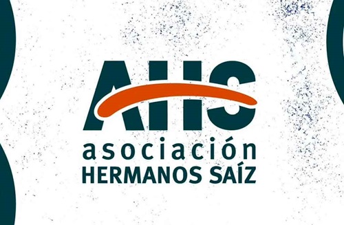 AHS de Cuba otorga beca El Reino de este mundo a jóvenes creadores