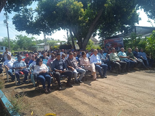 Reconocen labor destacada de campesinos artemiseños