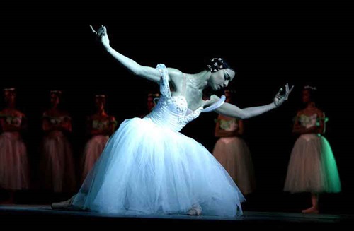 Giselle de Alicia Alonso en homenaje al clásico en su 185 aniversario